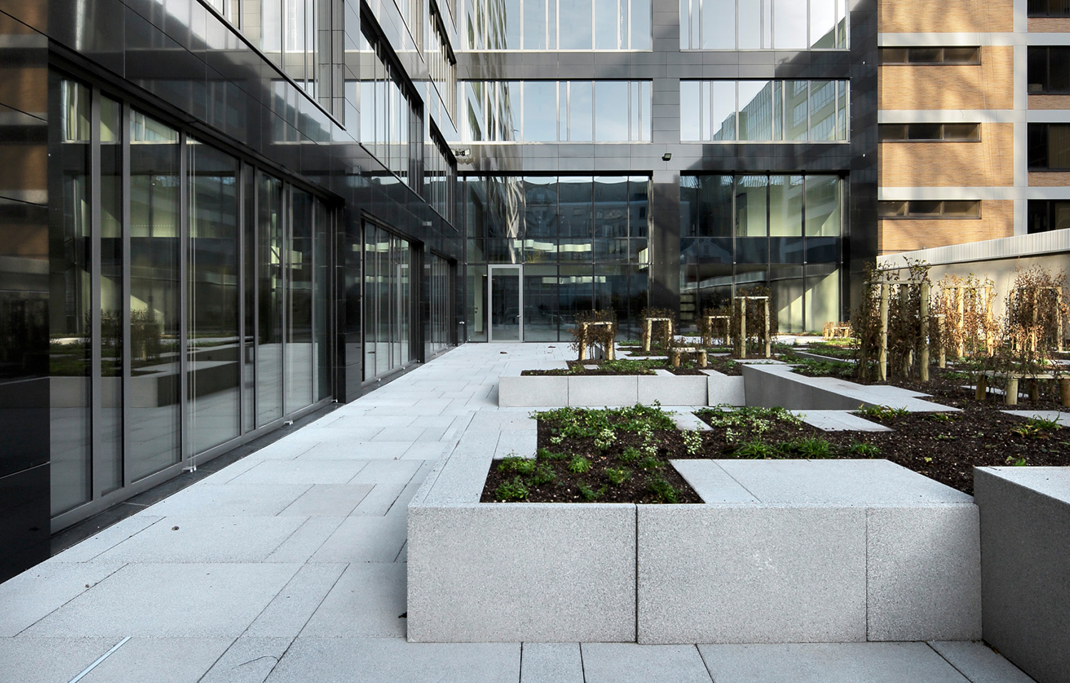 roofgarden, officegarden, courtyard